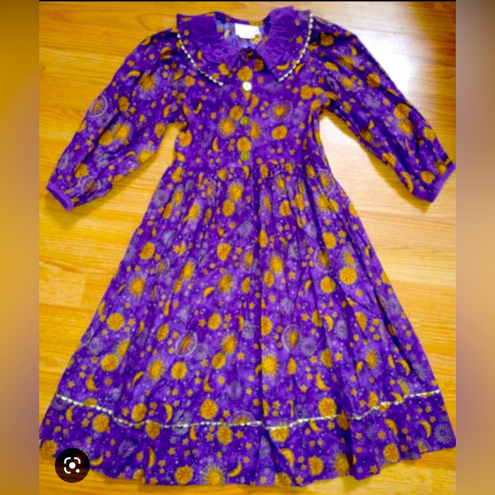Wee Clancy Vintage Girls Purple Ruffle Dress with Sun Pattern! Size 7/8